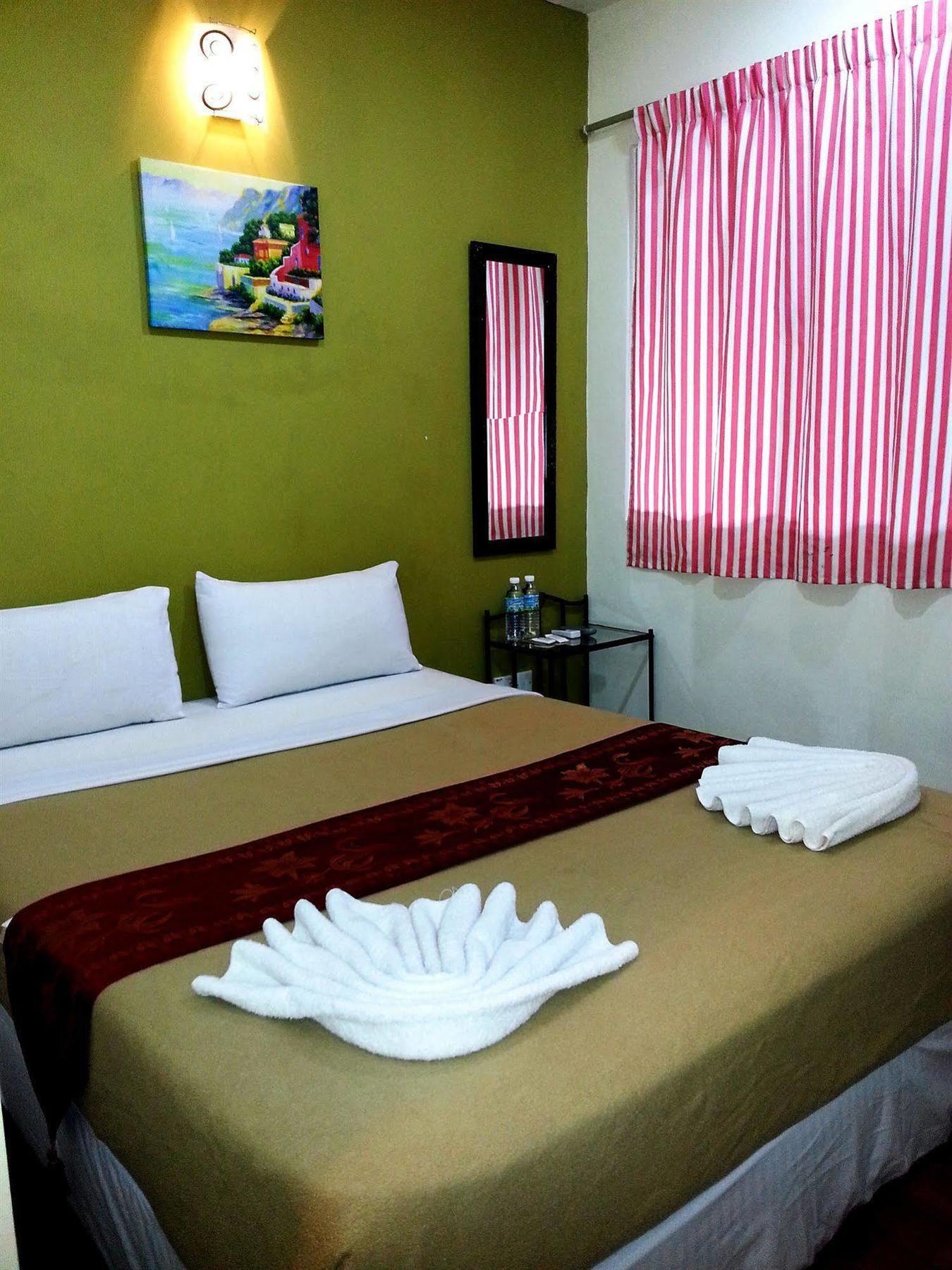 Oyo 103 V'La Garden Hotel Kuala Lumpur Exterior photo