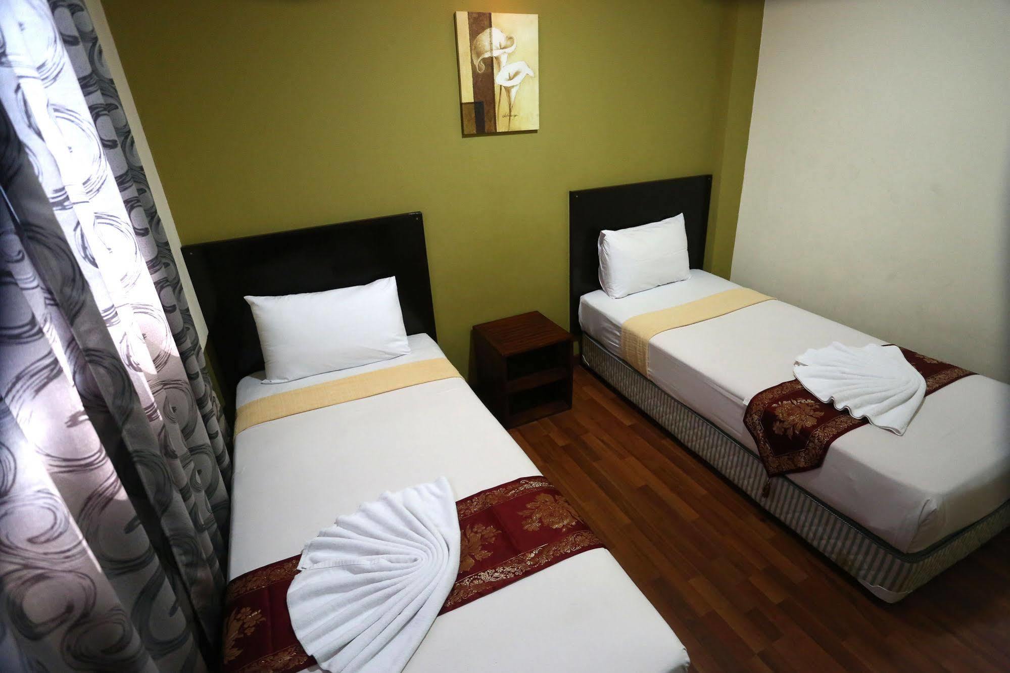 Oyo 103 V'La Garden Hotel Kuala Lumpur Exterior photo