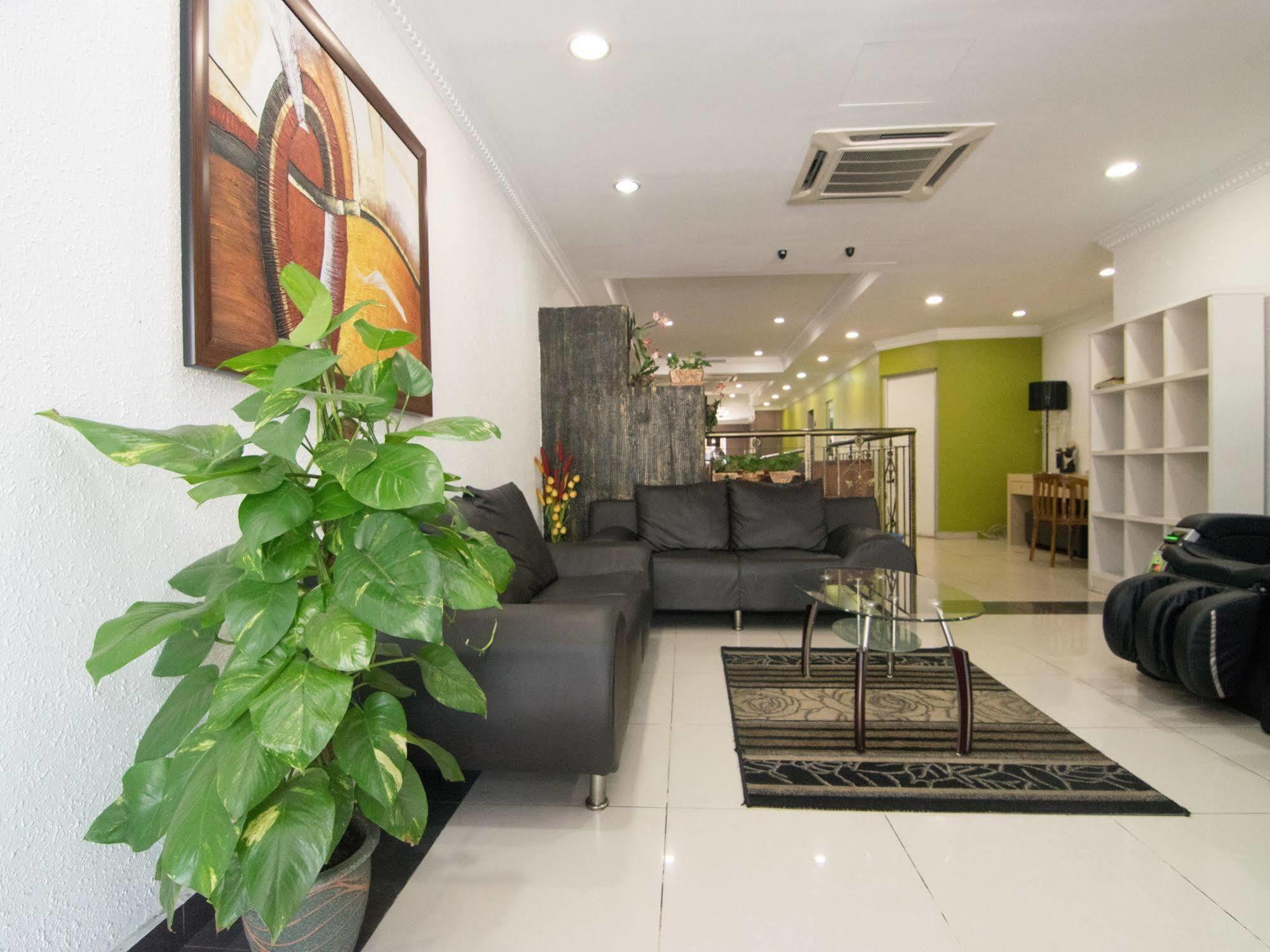 Oyo 103 V'La Garden Hotel Kuala Lumpur Exterior photo